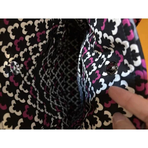 Vera Bradley Retired Hipster Canterberry Magenta Purse Bag Quilted Handles Quilt - Picture 5 of 7